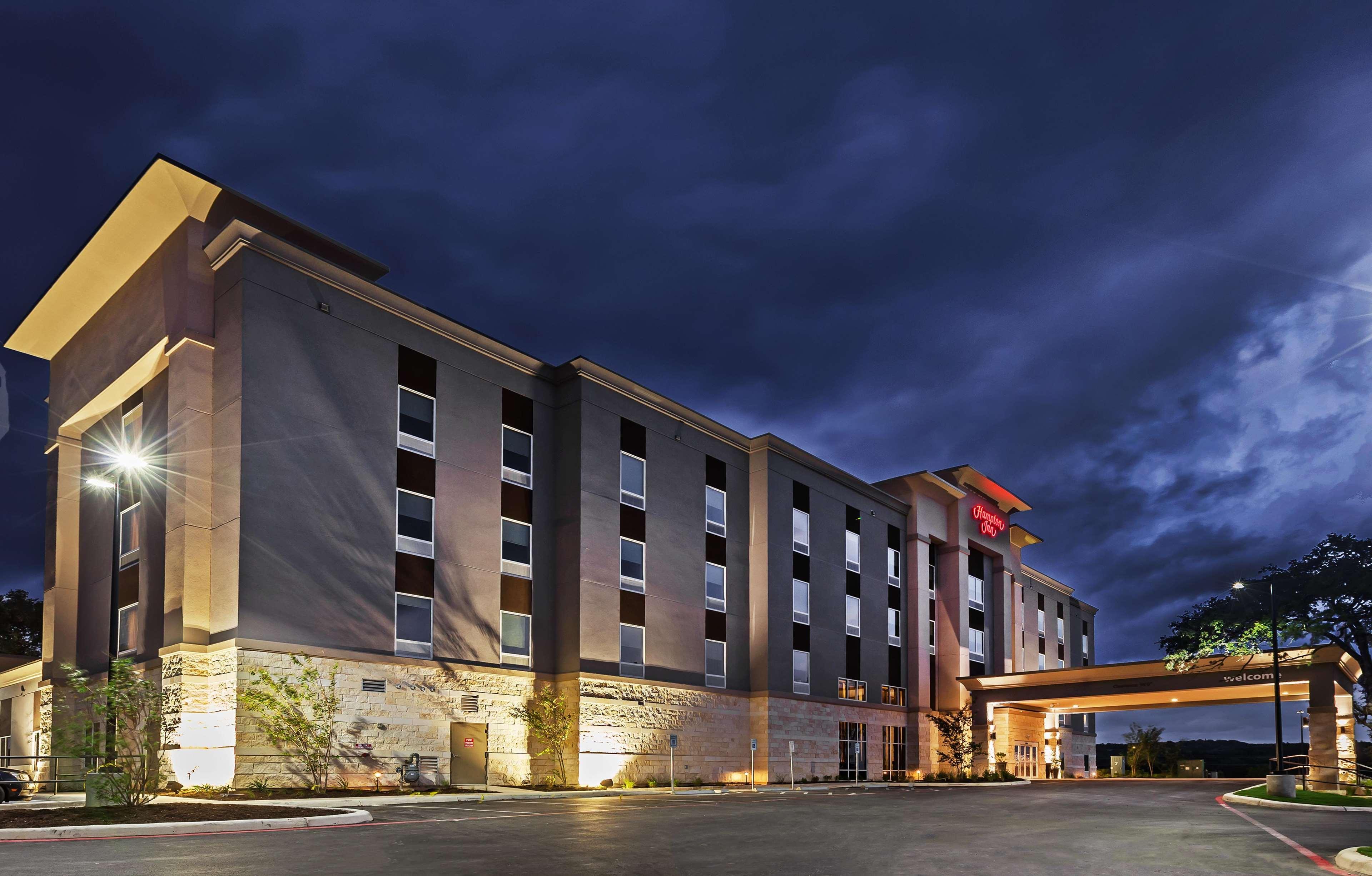 Hampton Inn By Hilton Bulverde Texas Hill Country Extérieur photo