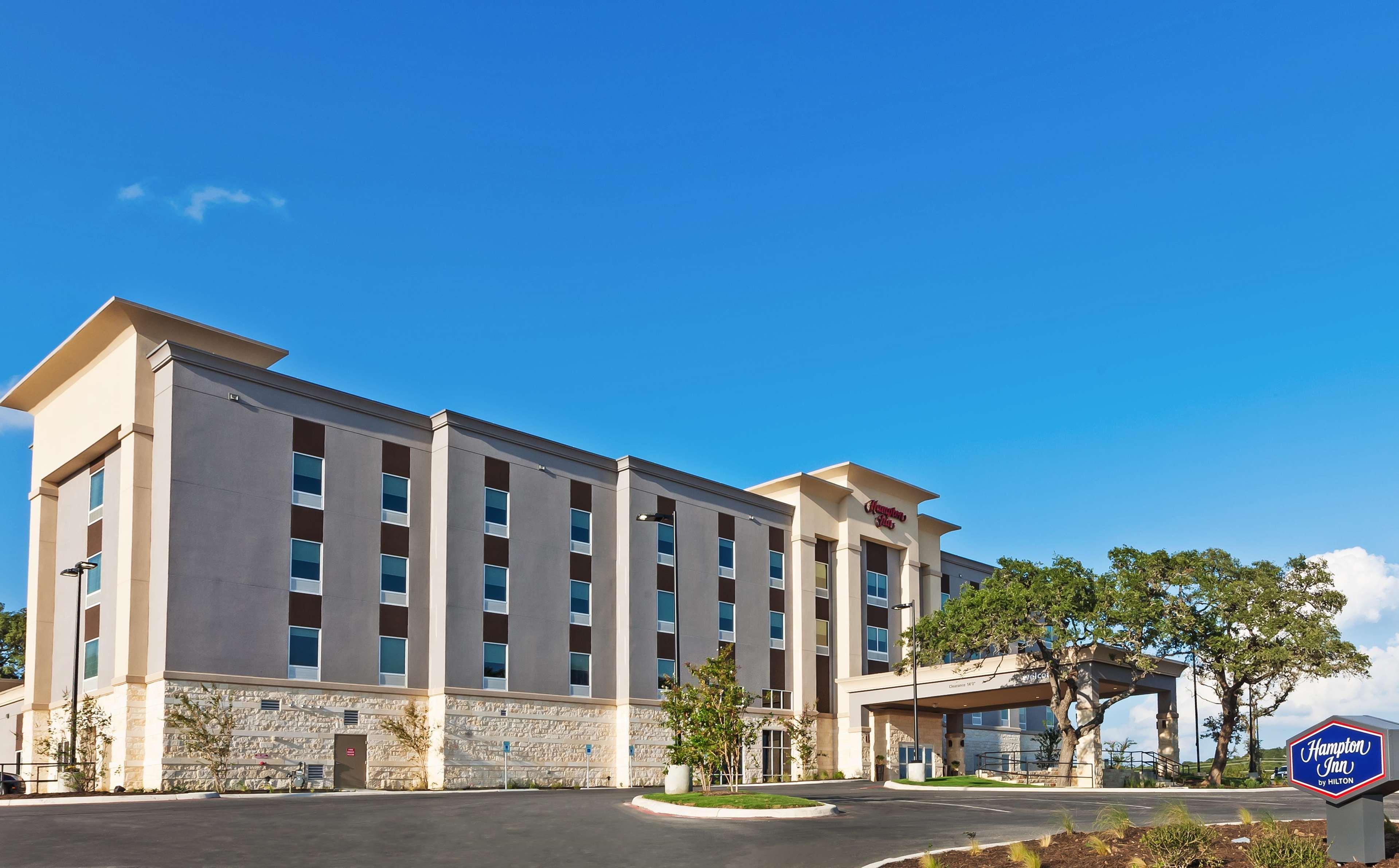 Hampton Inn By Hilton Bulverde Texas Hill Country Extérieur photo